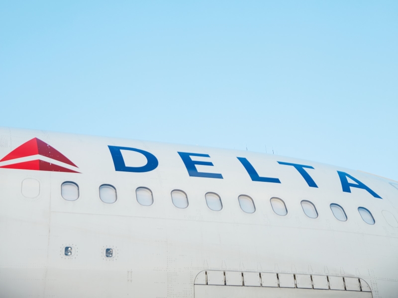 FAA Investigates Delta Earnhire