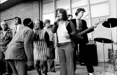 The Cramps play at a psychiatric hospital in Napa, California